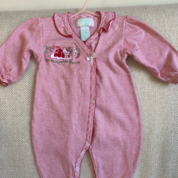 Welcome Baby Christmas onesie red/white stripe Girls Size 9 Mos long sleeves. - Picture 2 of 5